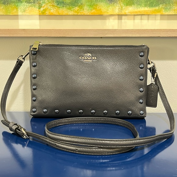 Coach Lyla Rivet Clutch Bag Purse F22556 Navy Blue Double Pouch Leather Y2K 2017
